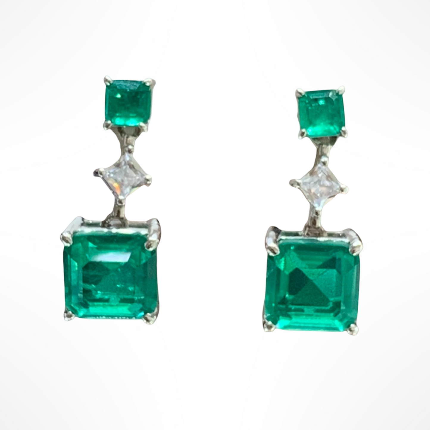 Aretes de Esmeralda y Topacio Blanco