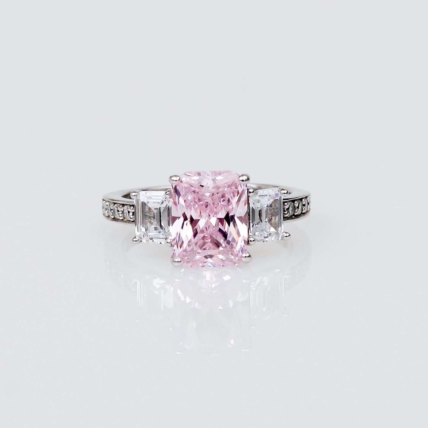 Anillo Trio de Corte Esmeralda en Plata 925
