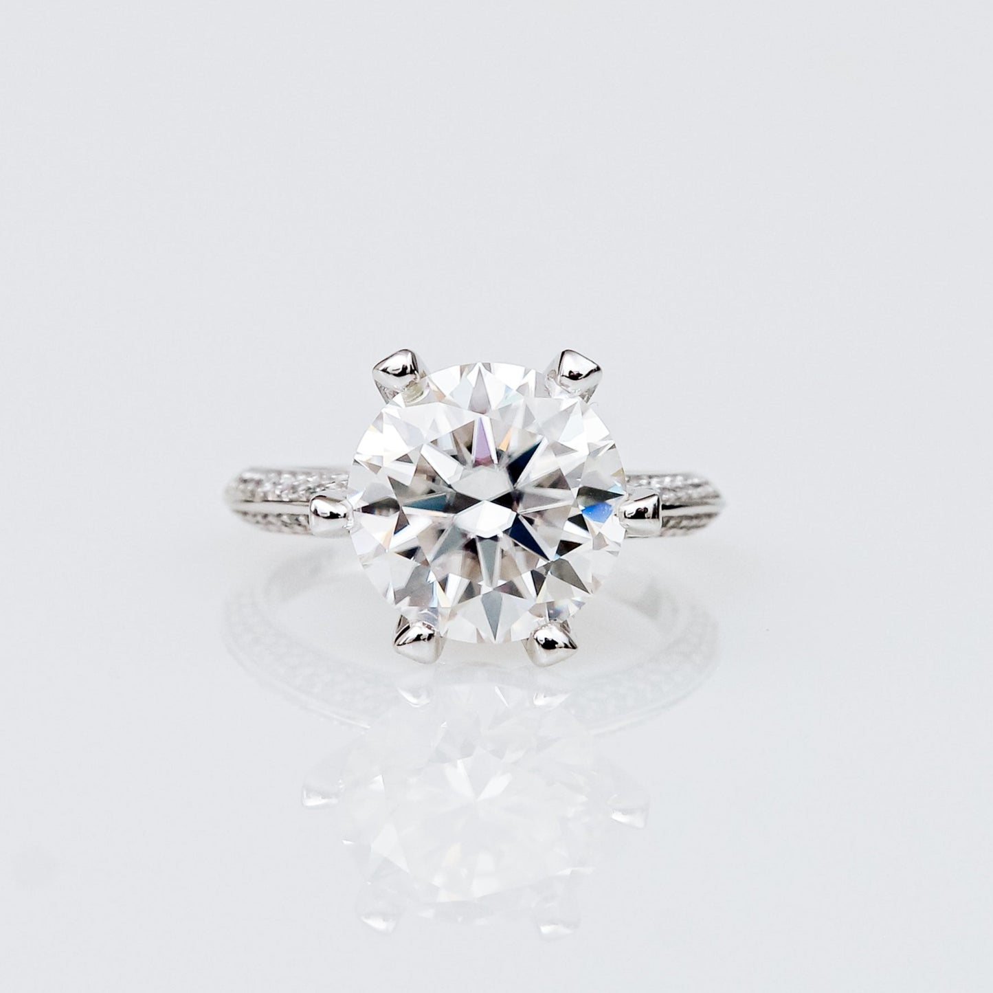 Anillo de Moissanita 5ct en Plata 925 con Baño de Rodio