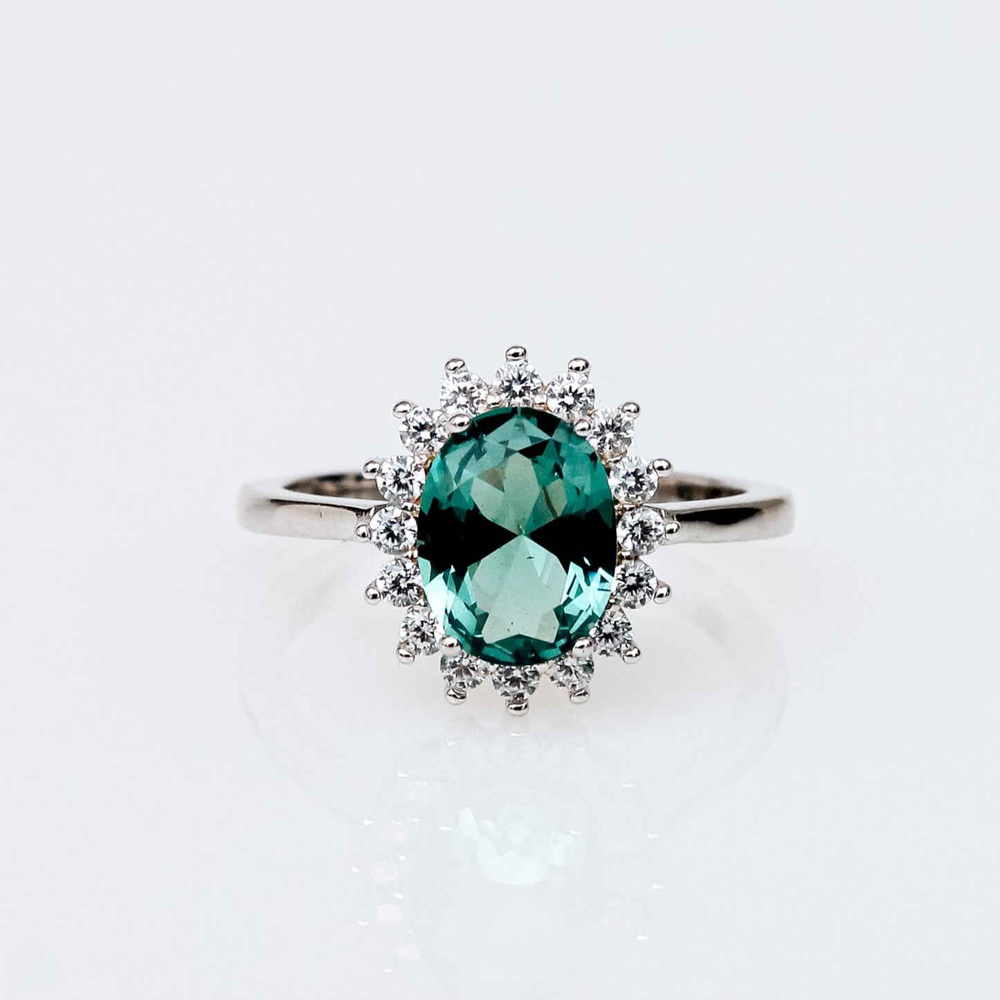 Anillo de Alejandrita Inspirado en Lady Di en Plata 925