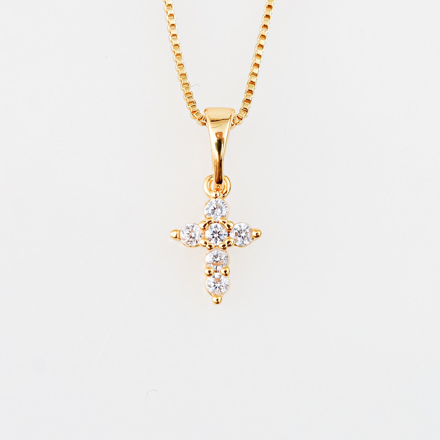 Collar Mini Cruz de Zirconia AAA con Baño de Oro y Rodio