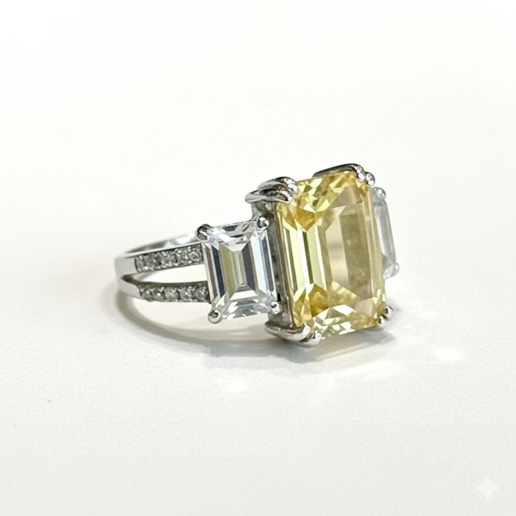 Anillo de Topacio Canario con Topacios Blancos