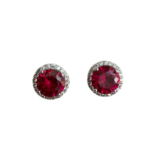 Aretes de Rubí con Halo.