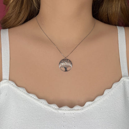 Collar de Plata con árbol de la vida