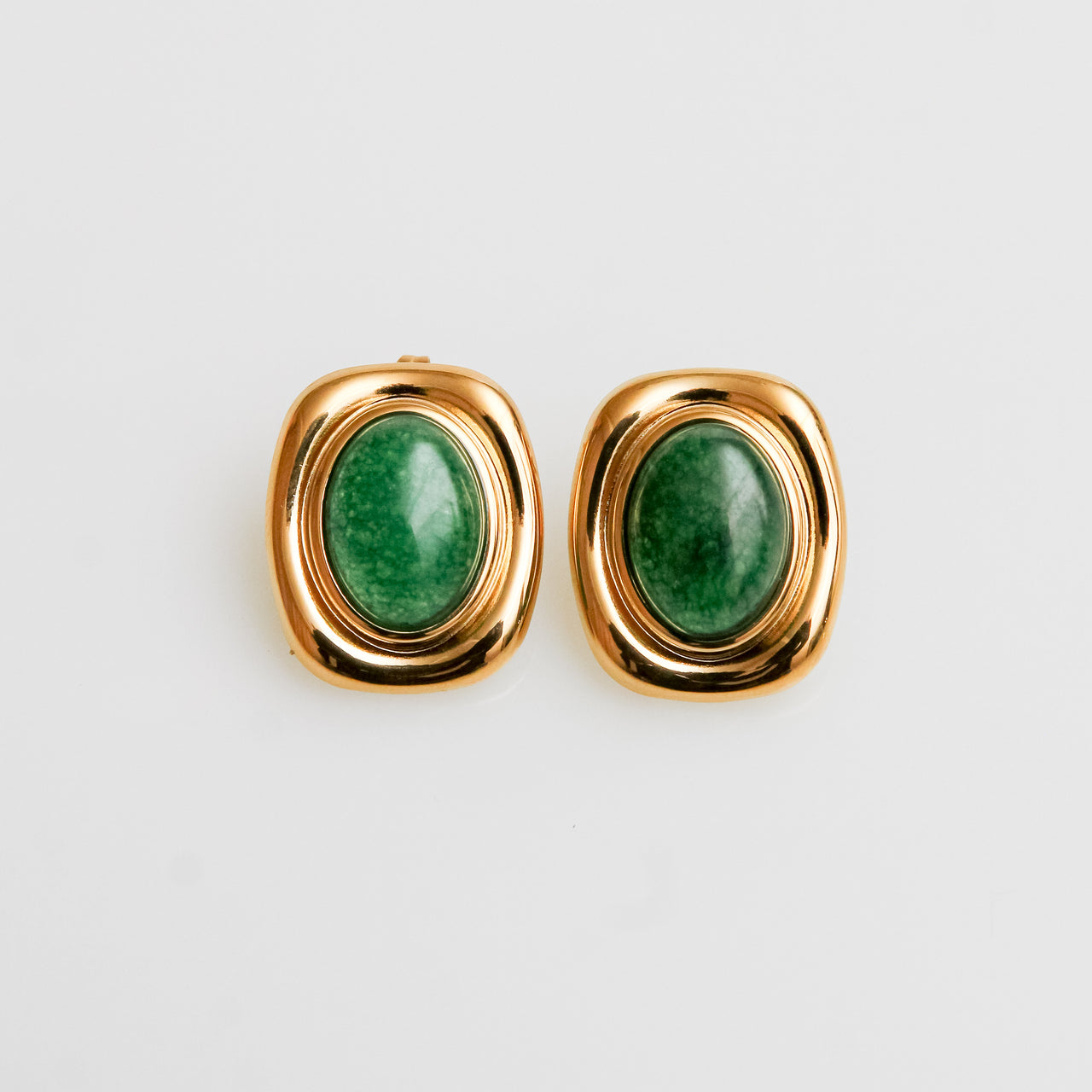 Aretes Dorados con Malaquita Central