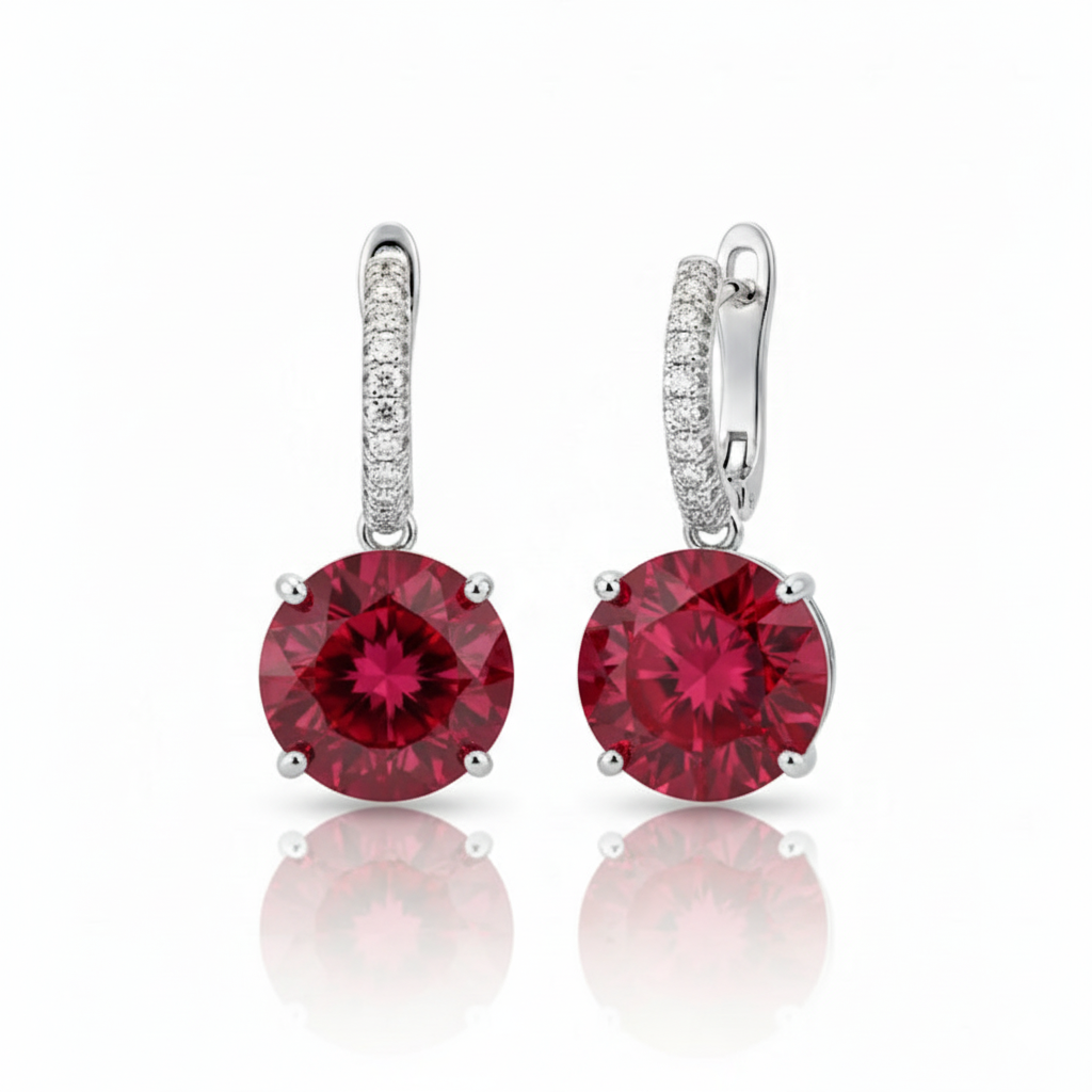 Huggies de Plata .925 con Baño de Rodio y Piedras Cultivadas