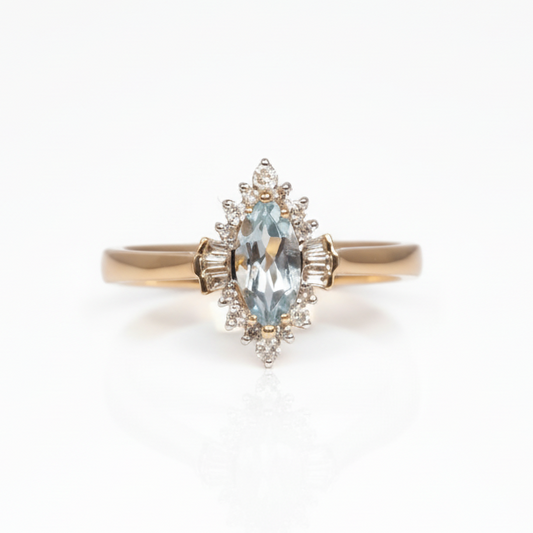 Anillo de Oro Blanco 14k con Aguamarina