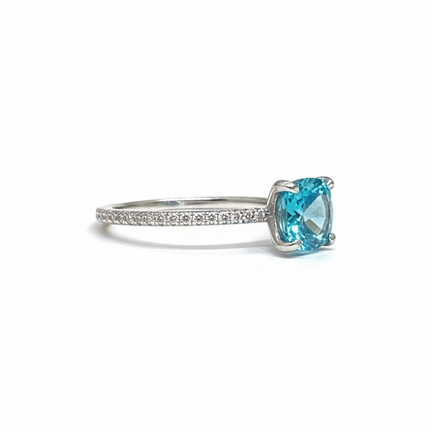 Anillo Topacio Azul Cushion 360