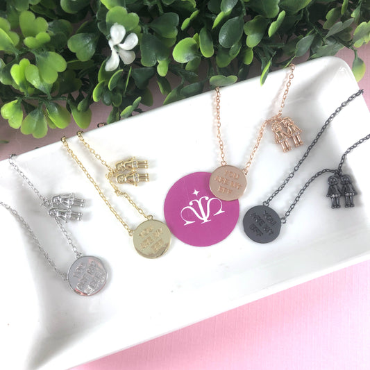 Phrase necklace with friends pendant (968)