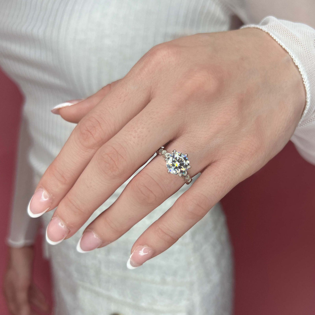 3 carats Moissanite Ring