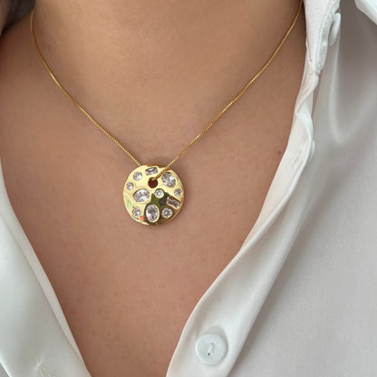 Circular necklace with zircons (894)